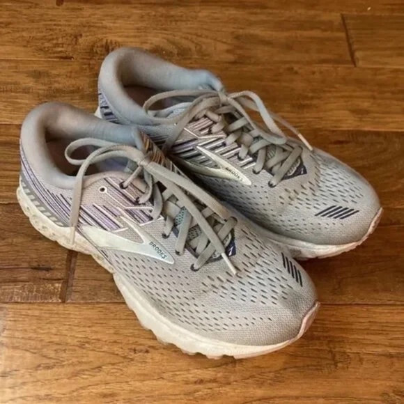 Brooks Adrenaline 19 Cushioned Running Shoes Gray Purple Women's Size 9.5 - Picture 2 of 12